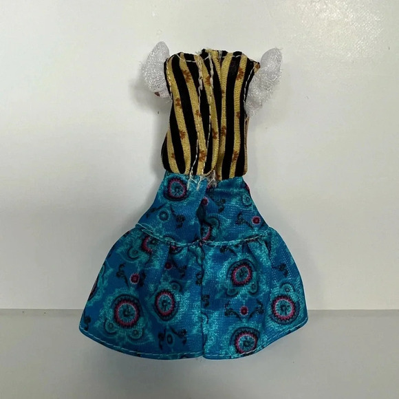 Monster High Robecca Steam - Coffin Bean - Blue Yellow Dress Bronze Brooch Only - Picture 2 of 3